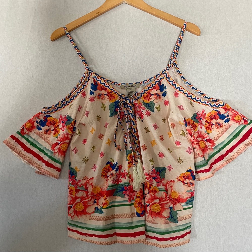 Flying Tomato Sz XS Blouse Women Beige Pullover Cold Shoulder V-Neck Boho Preppy - Picture 7 of 9